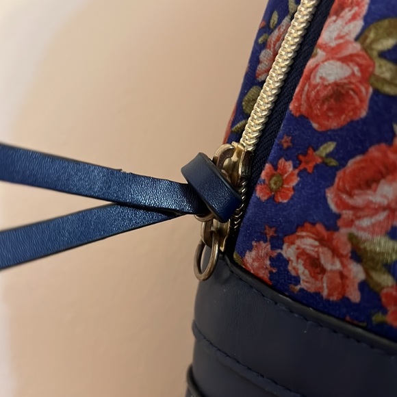 Floral Velvet Like Backpack - Picture 8 of 15